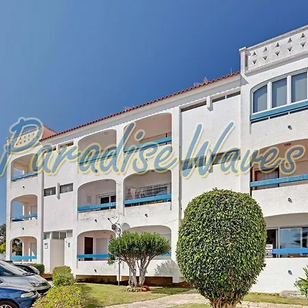 Apartment Ouramar - 550 Meters From De