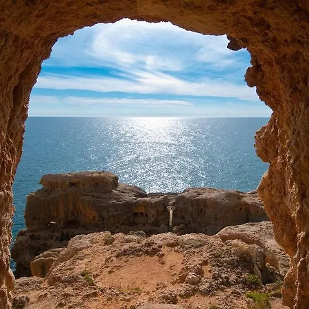 Ouramar - 550 Meters From De *